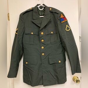 Vintage U.S. Army WW2 Vietnam Class A Uniform 1st Armored Old Ironsides Coat